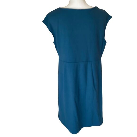 MaternityĀ DressāSleevelessā
SizeāLarge - Picture 3 of 6